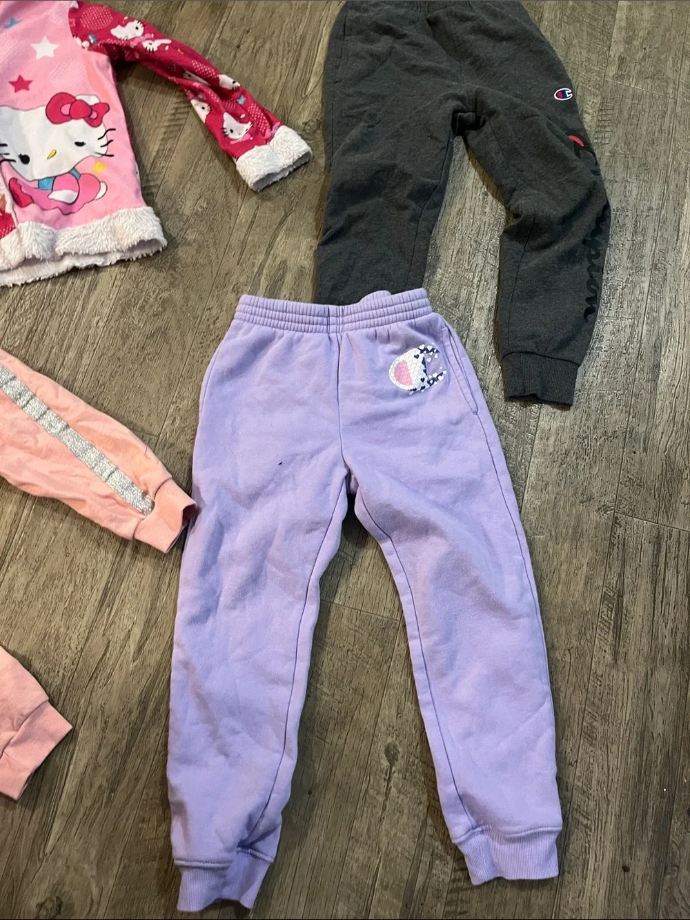 4 items Kids Hello Kitty Pink & Lavender Girls' Joggers